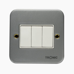 Metal Clad 3 Gang 2 Way Switch