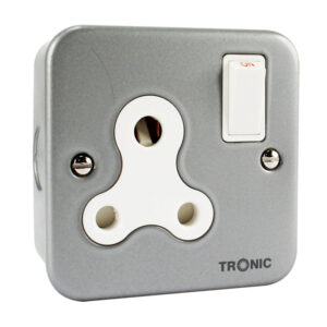 Single Metal Clad Socket 15Amps